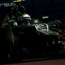 Giedo van der Garde avanza en Abu Dabi