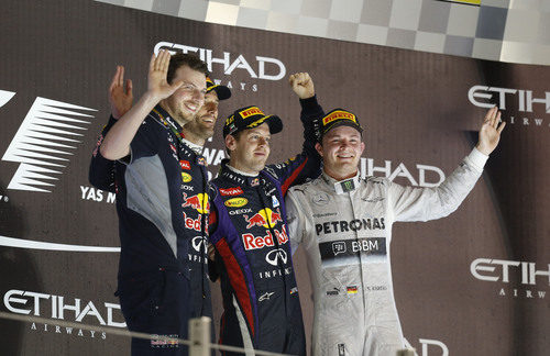 Podio de Abu Dabi con Vettel, Webber y Rosberg
