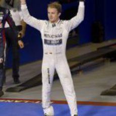 Nico Rosberg celebra su tercer puesto en la clasificación