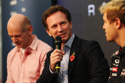 Christian Horner se dirige a sus empleados