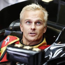 Heikki Kovalainen, sentado en el E21