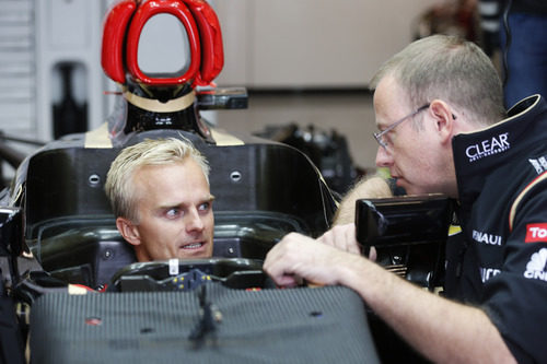 Heikki Kovalainen prueba el asiento en Lotus