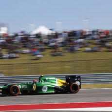 Alexander Rossi avanza en el Circuito de las Américas