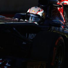 Daniil Kvyat rueda a toda velocidad con el STR8