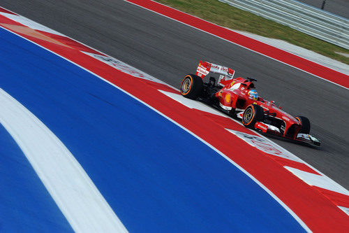 Fernando Alonso superó los problemas de espalda