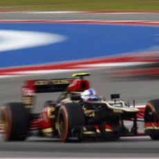 Romain Grosjean en las enlazadas del primer sector del COTA