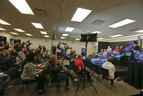 Otra vista de la sala de prensa