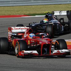 Curva en el COTA para Fernando Alonso