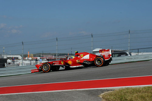 Felipe Massa no logró puntuar en Austin