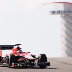 Primeras curvas para Max Chilton en el COTA