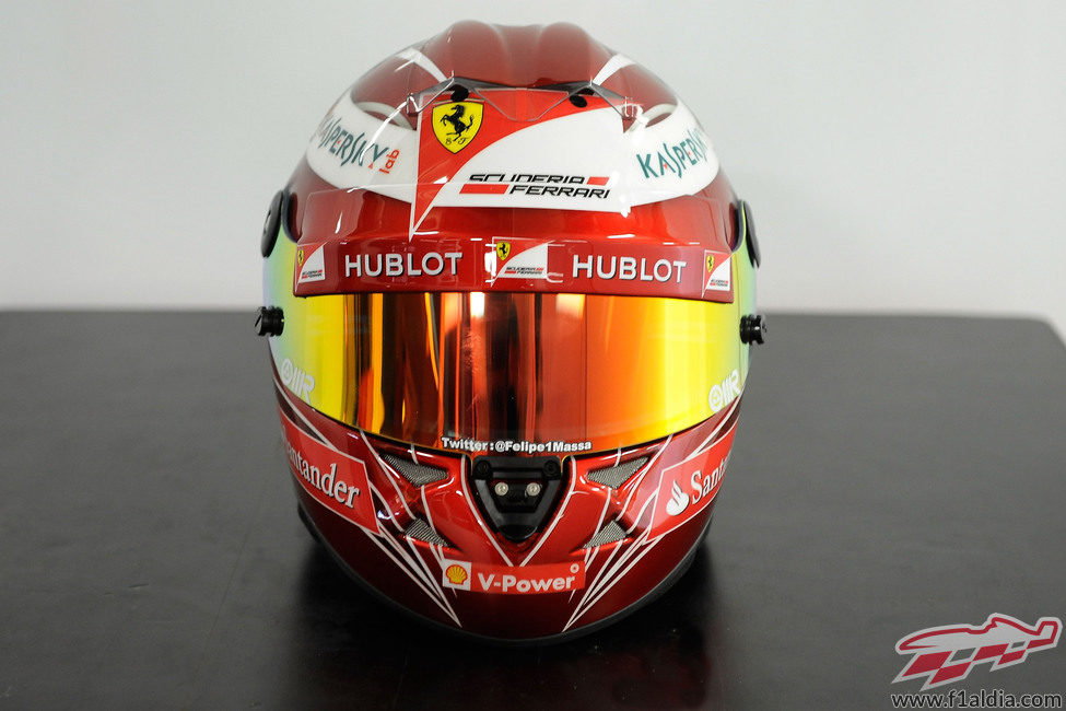 Vista frontal del casco especial de Felipe Massa