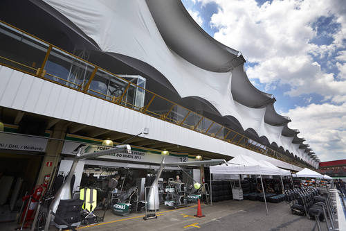 Pitlane del circuito de Interlagos