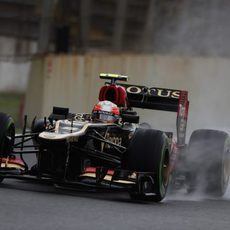 Romain Grosjean mejoró en la segunda sesión