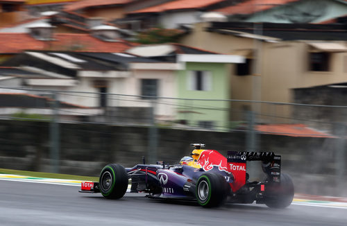 Neumático intermedio para Sebastian Vettel