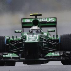 Giedo van der Garde disfruta sobre mojado