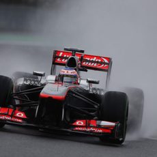 Jenson Button hubiera querido más neumáticos