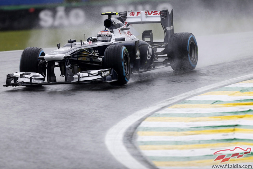 Valtteri Bottas rodando en los libres