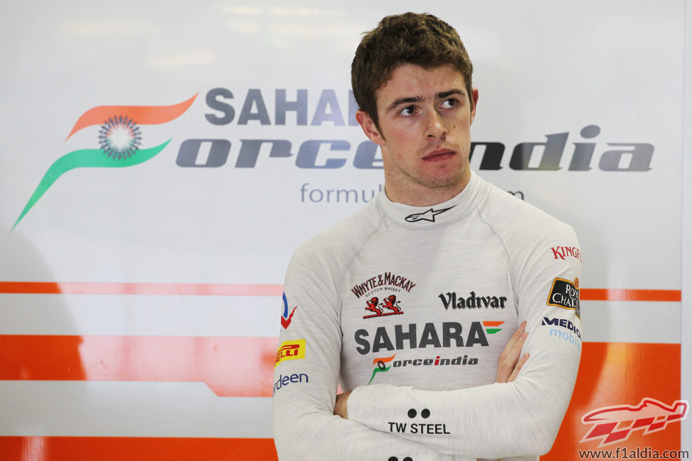 Paul di Resta se cruza de brazos