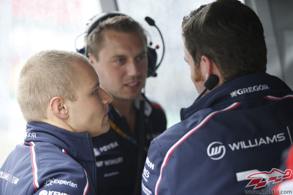 Pequeña reunión con Valtteri Bottas