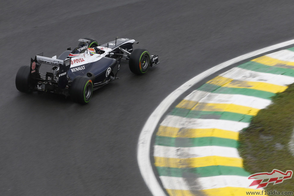 Curva en Interlagos para Pastor Maldonado