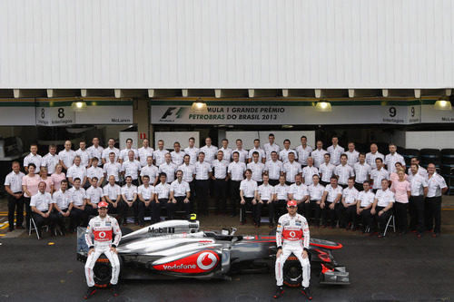 Foto de equipo en McLaren