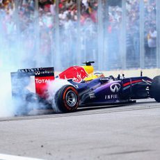 Más donuts de Sebastian Vettel en Brasil