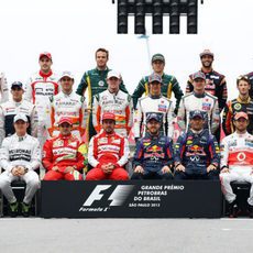 Los 22 pilotos despiden la temporada 2013