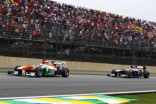 Paul di Resta rozó los puntos en Brasil