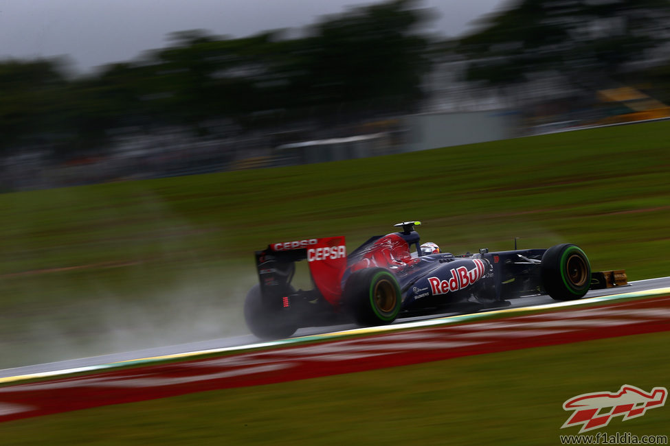 Daniel Ricciardo disputa su última clasificación con Toro Rosso