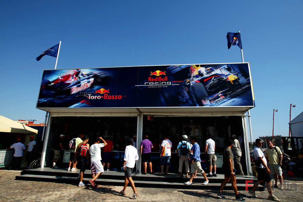 El stand de Red Bull