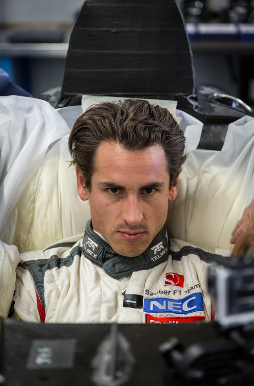 Adrian Sutil concentrado en su nuevo asiento