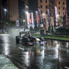 La lluvia anima la exhibición