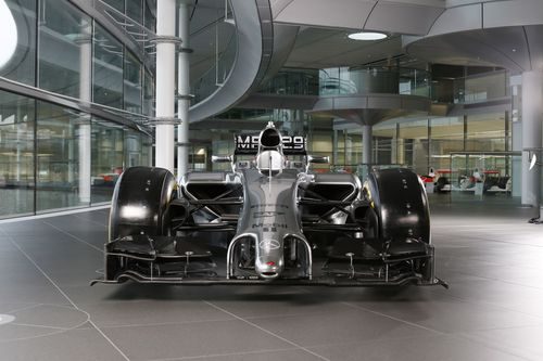 Vista frontal del MP4-29