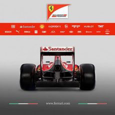 Vista trasera del Ferrari F14-T