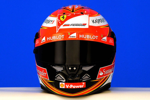 Casco de Kimi Räikkönen para 2014: vista frontal