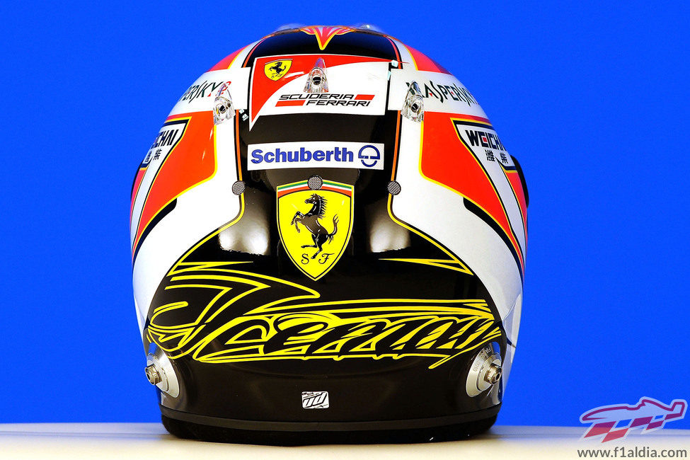 Casco de Kimi Räikkönen para 2014: vista trasera