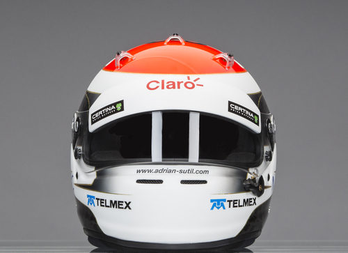 Frontal del casco de Adrian Sutil
