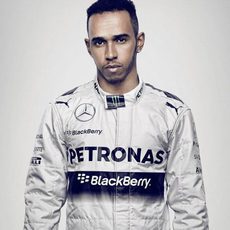 Nuevo 'look' de Lewis Hamilton