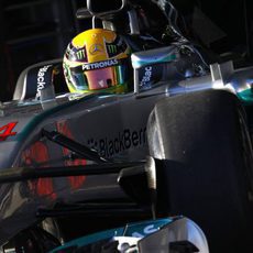 Lewis Hamilton estrena el W05 en Jerez