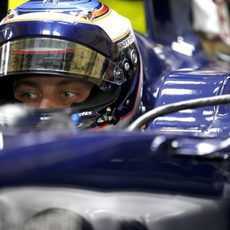 Mirada de Valtteri Bottas en el FW36