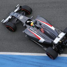 El Sauber C33 en el pitlane