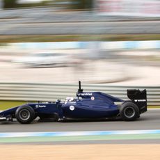 El Williams FW36 de Valtteri Bottas gira en Jerez