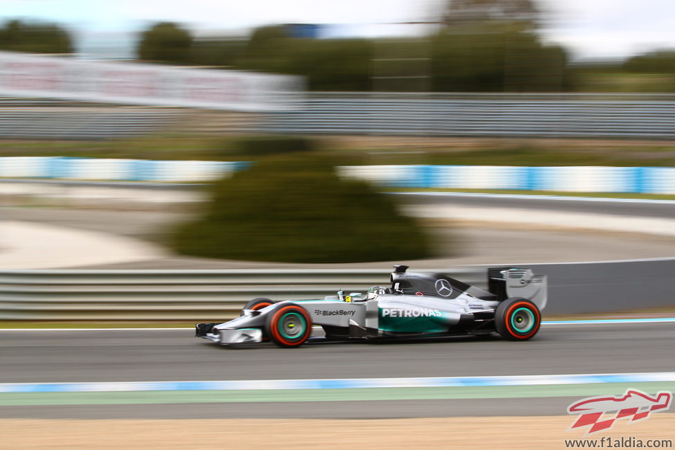 Nico Rosberg, a los mandos del Mercedes W05