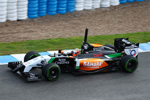 El Force India VJM07 con Sergio Pérez al volante