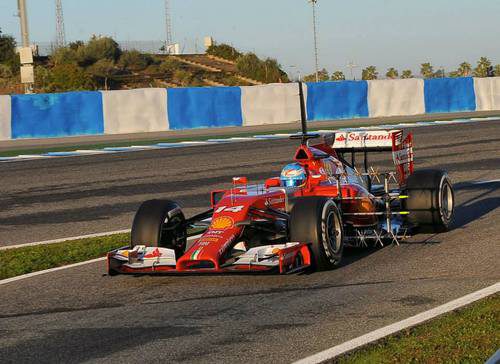 Fernando Alonso prueba sensores en el coche