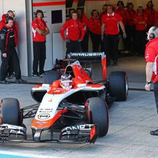 El Marussia MR03 se estrena en Jerez