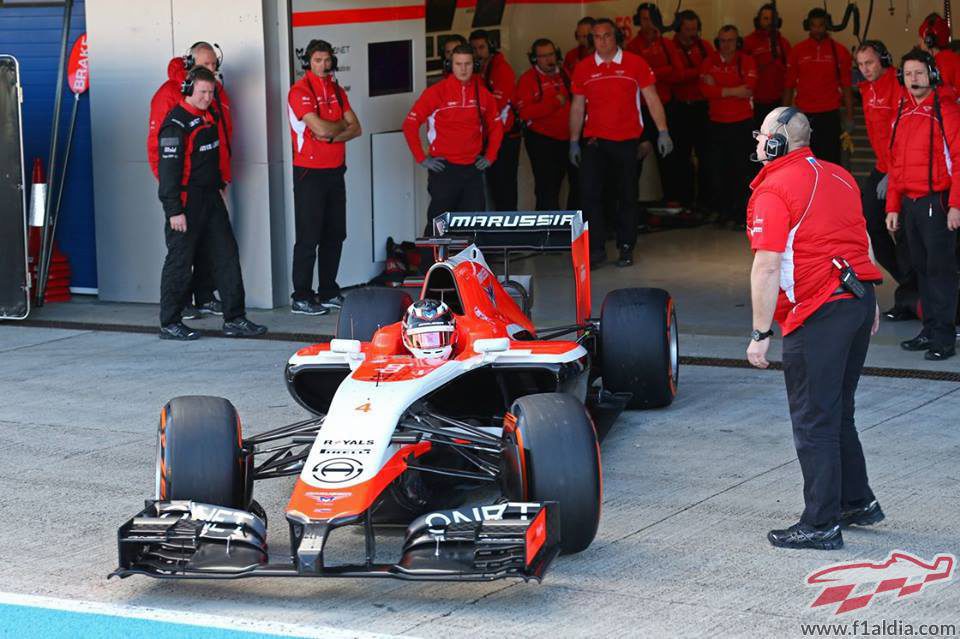 El Marussia MR03 se estrena en Jerez