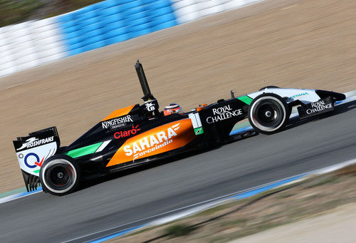 Nico Hülkenberg pilota el VJM07 en Jerez