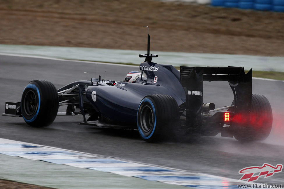 Valtteri Bottas rueda en Jerez