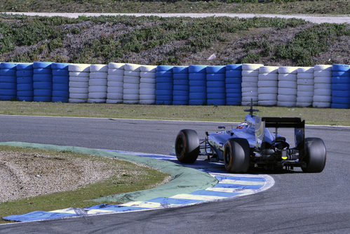 Primeros kilómetros para Kevin Magnussen